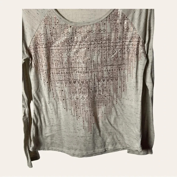 0455. Maurices LONG SLEEVE LIGHTWEIGHT TOP SIZE LARGE - Picture 4 of 9